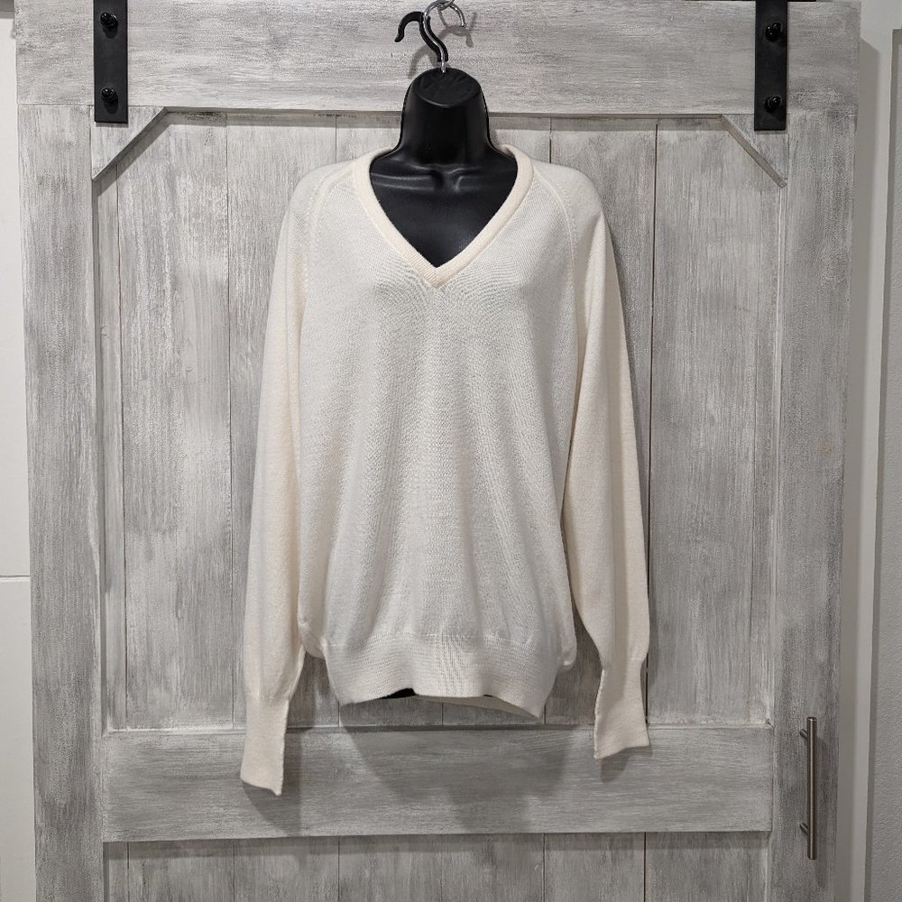 CHRISTIAN DIOR Cashmere Like Off White V-Neck Sweater Size M